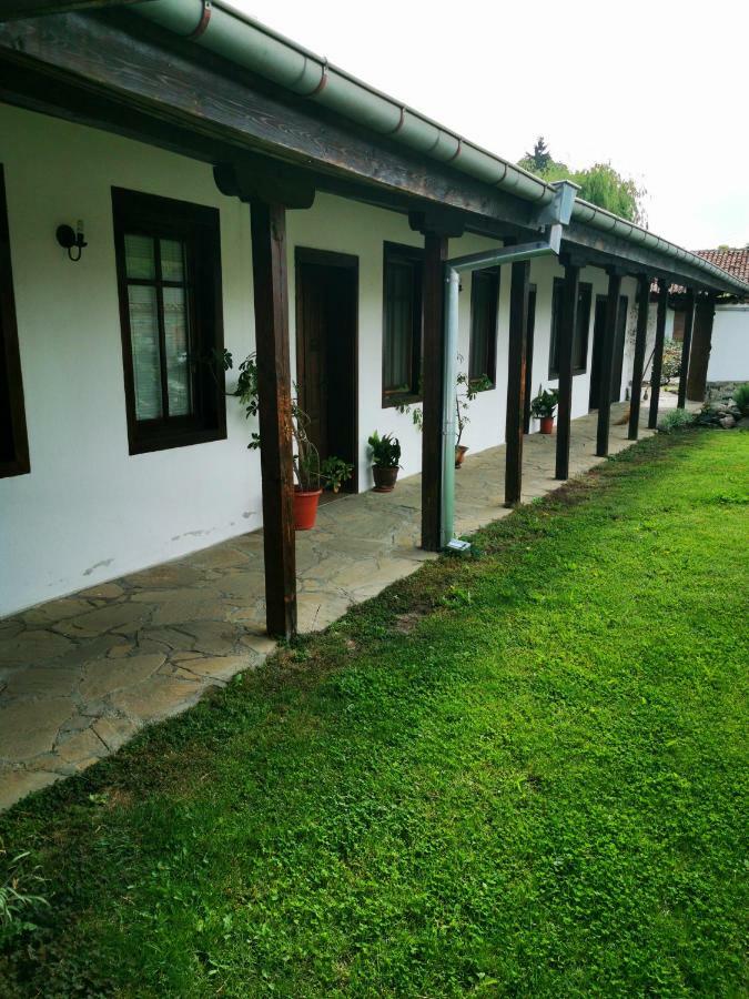 Комплекс Валера Ξενοδοχείο Gabarevo Εξωτερικό φωτογραφία