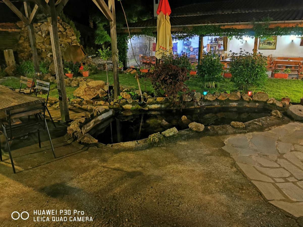 Комплекс Валера Ξενοδοχείο Gabarevo Εξωτερικό φωτογραφία